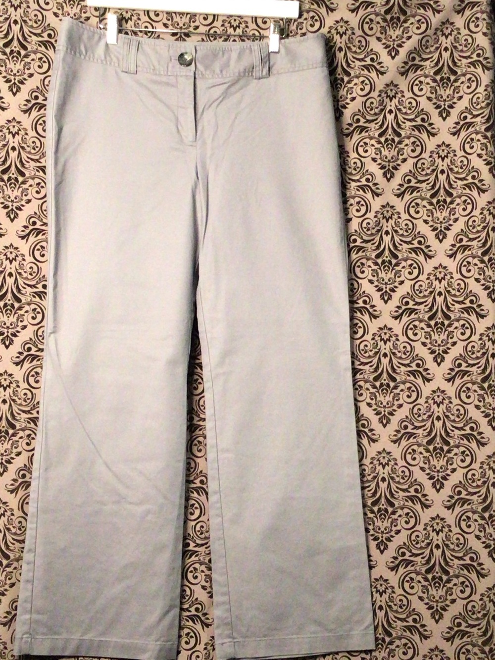 Ann Taylor Women’s Light Gray Chinos